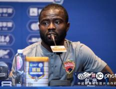 PG电子试玩-土耳其拳击好手迈向胜利，全力拼搏