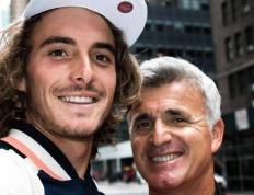 PG电子试玩官网-德国网球队鏖战世界网球队，西西帕斯惊艳世界