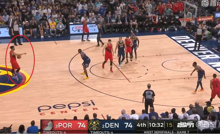 PG电子官方-开拓者客场大胜，麦科勒姆火力全开