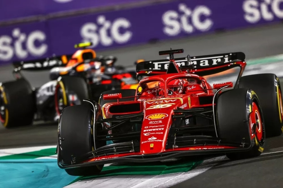 PG电子官网入口-包含梅赛德斯完胜红牛二队，勒克莱尔扛起全队的词条